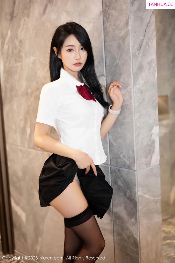   [XiuRen]高清写真图 2023.11.13 No.7653 苏苏阿 短裙美腿第29张图片